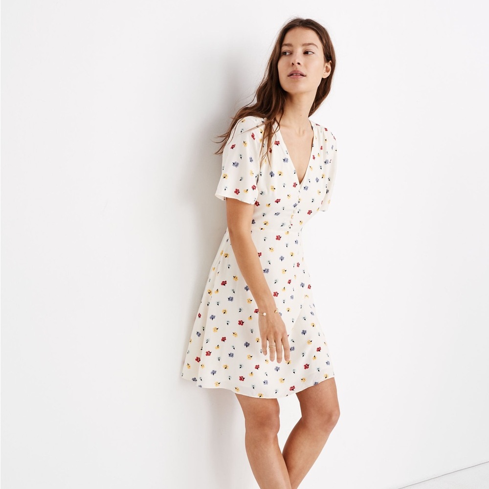 Orchard Flutter-Sleeve Dress in Confetti Floral Size 0 Worn Once